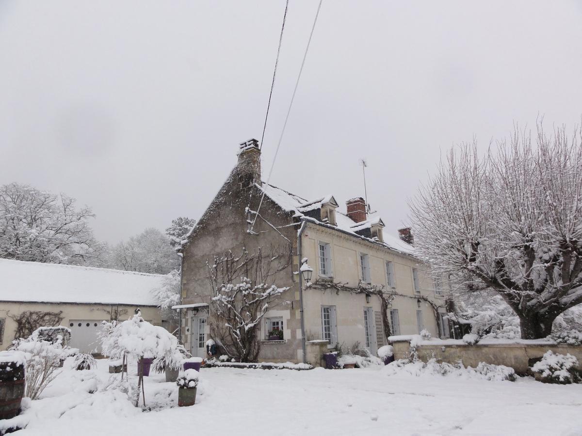 Le Clos Des Berengeries Saint-Patrice Exterior photo